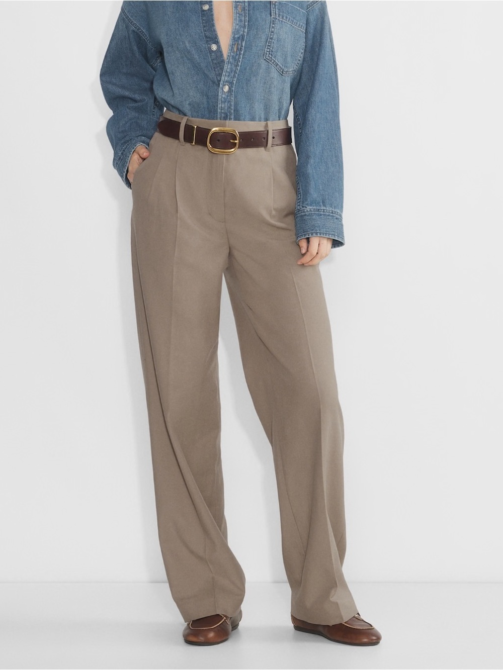 Aritzia The Effortless Pant Day Twill Tailored Trouser Bottoms Wide Leg Tan